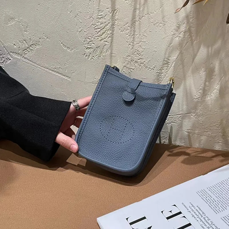 Mugrs Trendy Soft Leather Crossbody Mobile Phone Bag