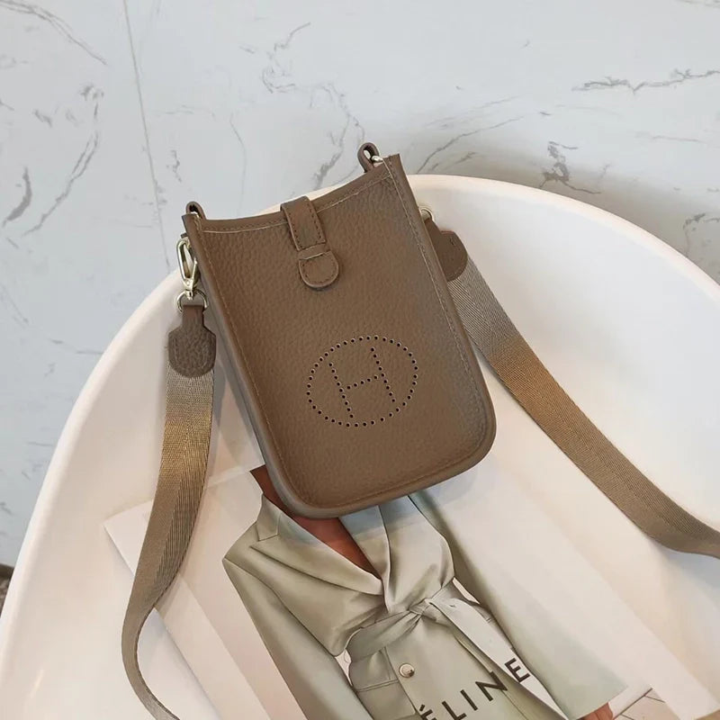 Mugrs Trendy Soft Leather Crossbody Mobile Phone Bag