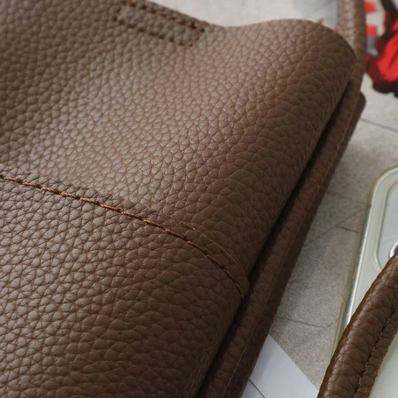 Mugrs™ Eco-Friendly Leather Card Holder Phone Bag