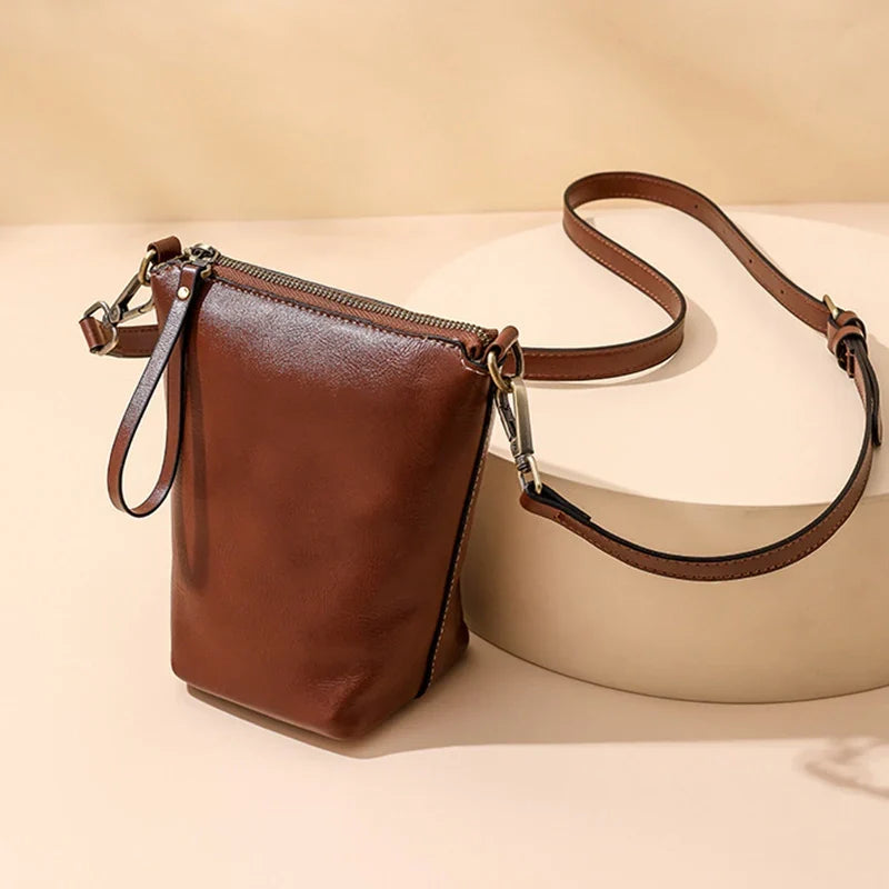Mugrs™ Vintage Vegan Leather Bucket Phone Bag
