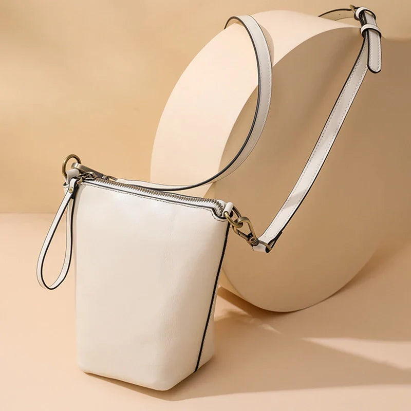 Mugrs™ Vintage Vegan Leather Bucket Phone Bag